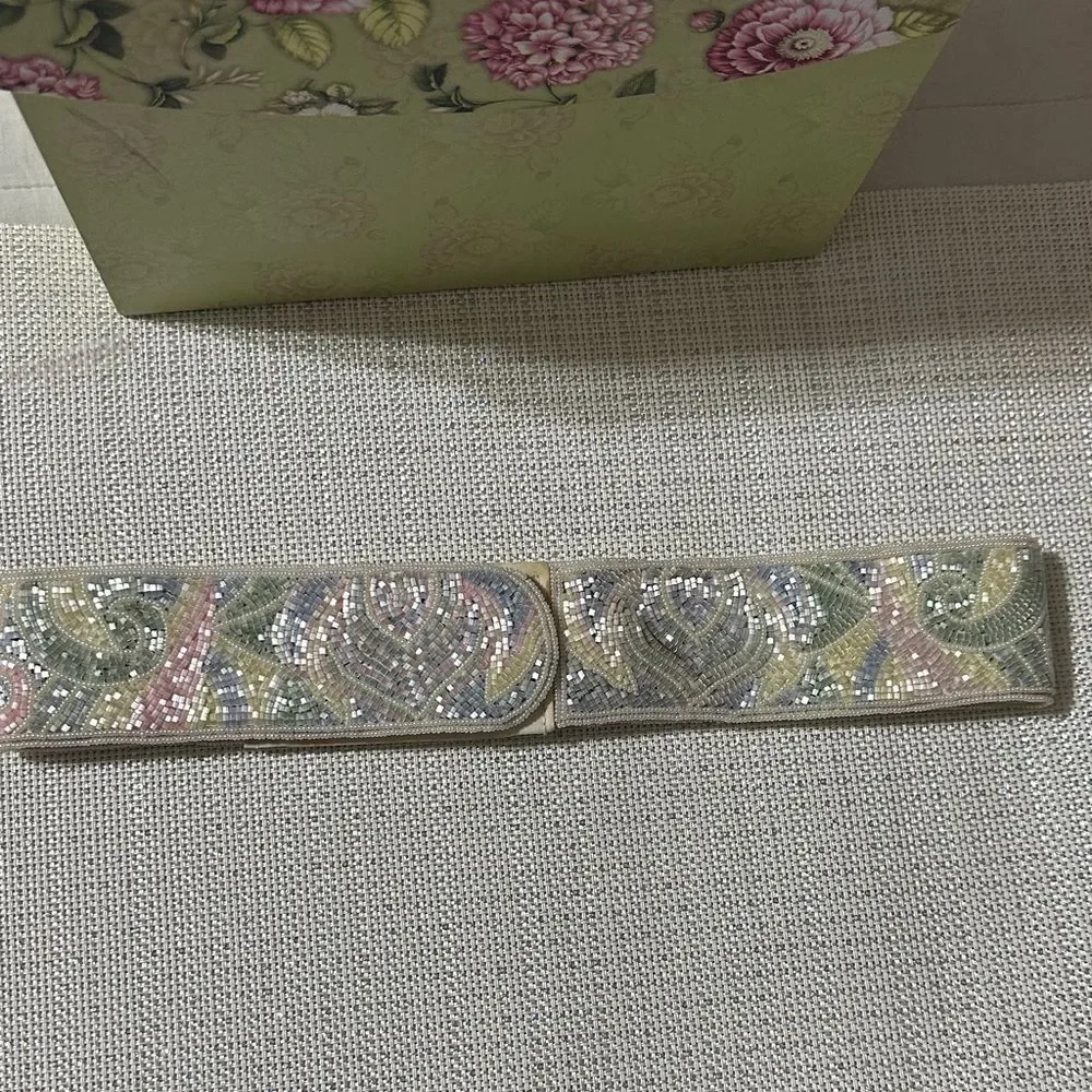 Vintage S Ivory Pink Green Yellow Blue Beaded Pastel Colored Wide Velcro Belt